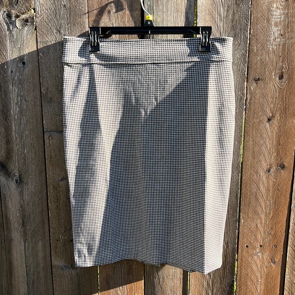 H&M black and white Women’s sikinti size Largenew with tags - Picture 1 of 11